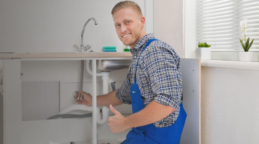 Burst Pipe Emergency Service in Badger, CA